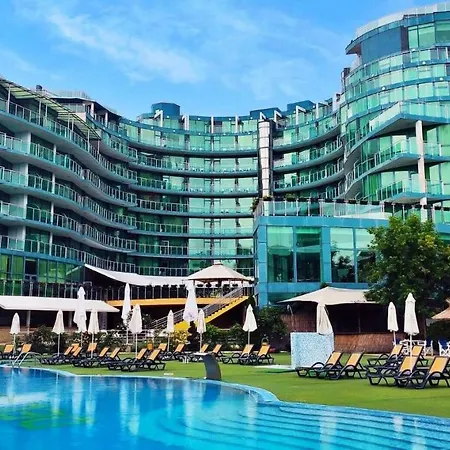 Spacious And Cozy In Complex Del Sol *