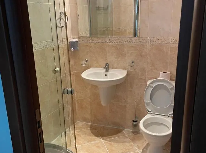 Spacious And Cozy In Complex Del Sol פרימורסקו