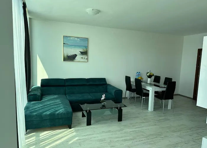 Appartamento Spacious And Cozy In Complex Del Sol