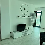 Spacious And Cozy In Complex Del Sol 普里莫尔斯科