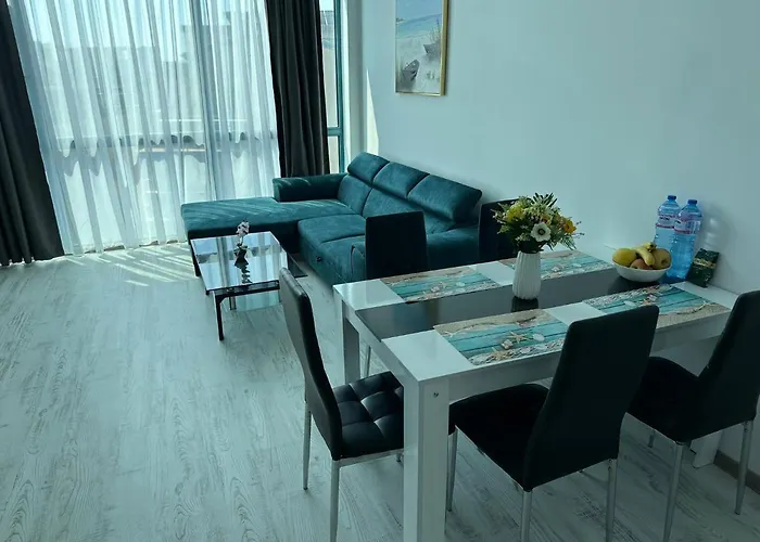 公寓 Spacious And Cozy In Complex Del Sol 普里莫尔斯科